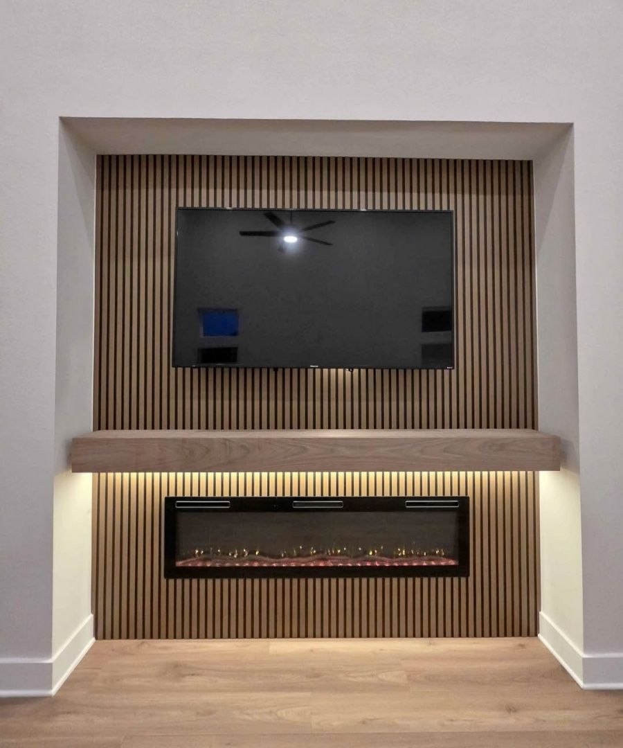 Modern TV wall with fireplace and wood slats